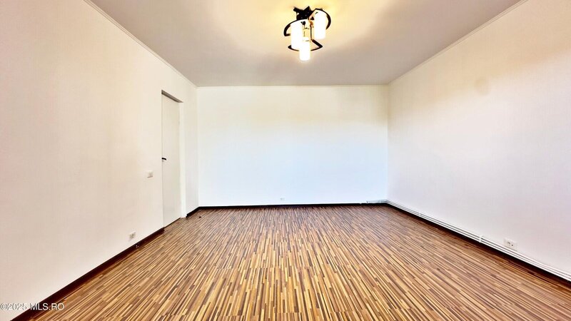 Constanta- km 4-5 - apartament 3 camere - confort 0 - comision 0%