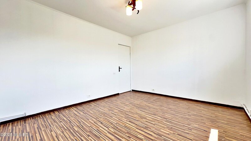 Constanta- km 4-5 - apartament 3 camere - confort 0 - comision 0%