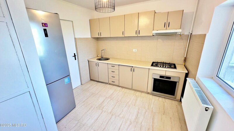 Constanta- km 4-5 - apartament 3 camere - confort 0 - comision 0%