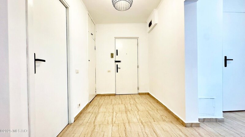 Constanta- km 4-5 - apartament 3 camere - confort 0 - comision 0%