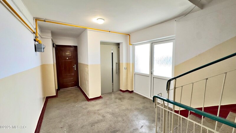 Constanta- km 4-5 - apartament 3 camere - confort 0 - comision 0%